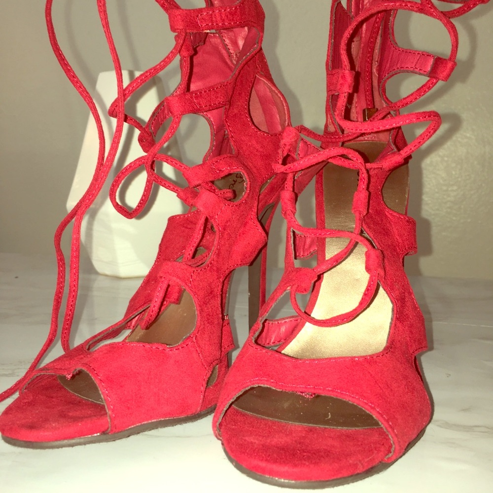 Red Lace-up Peep Toe Zippered Pumps